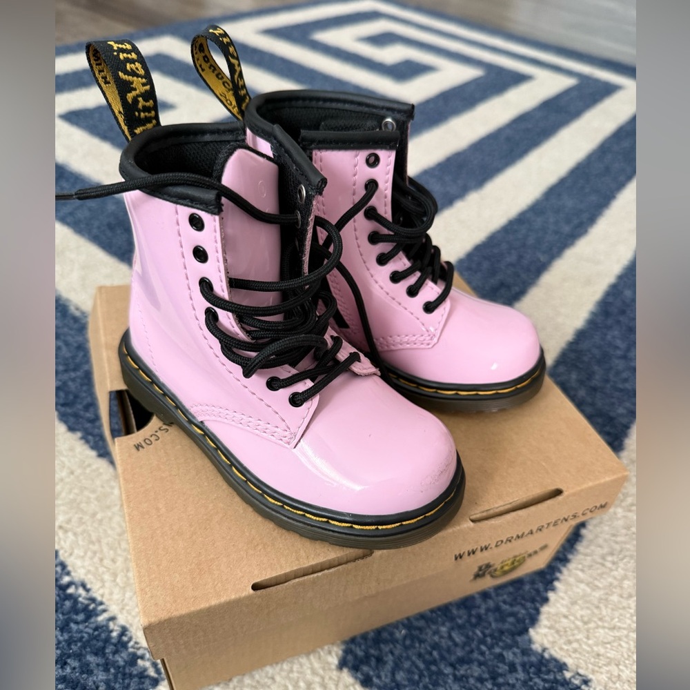Dr. Marten’s toddler boots, pale Pink , size US 8T